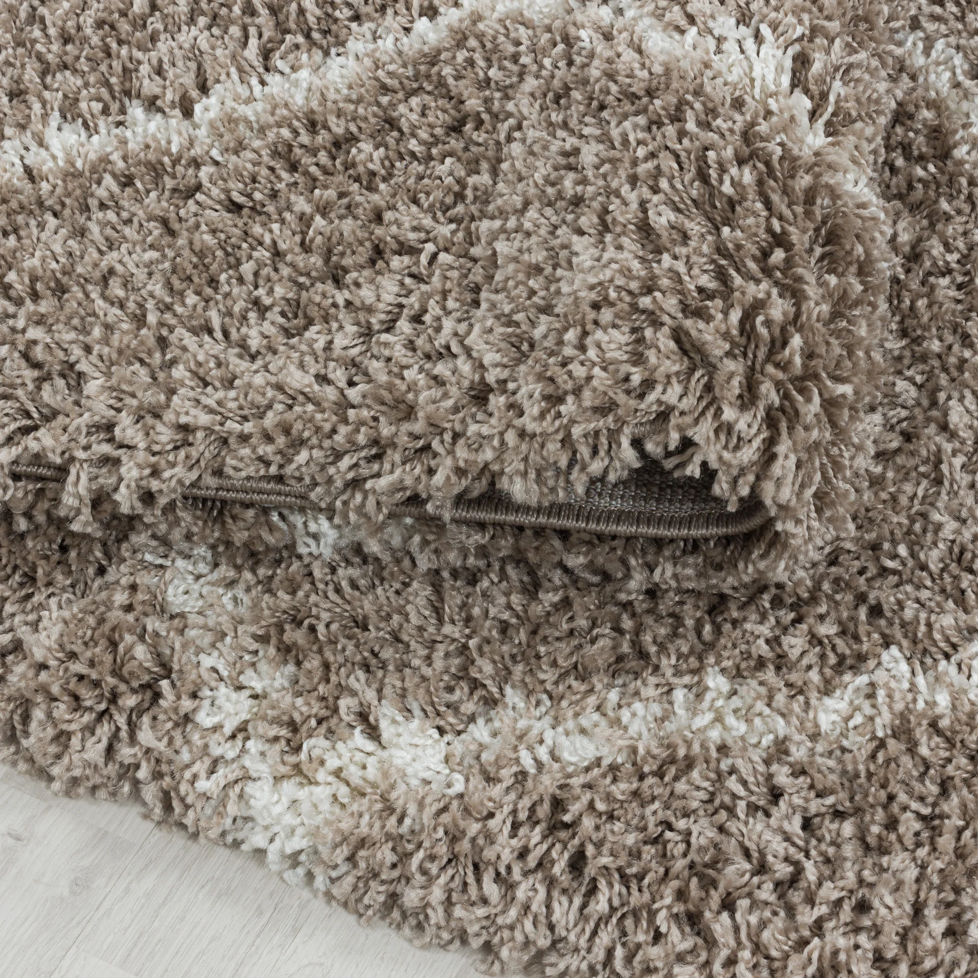 Hochflorteppiche, Geometrisch Design, Farbe Beige, Teppich für Wohnzimmer, Rücken aus Jute - Image 5