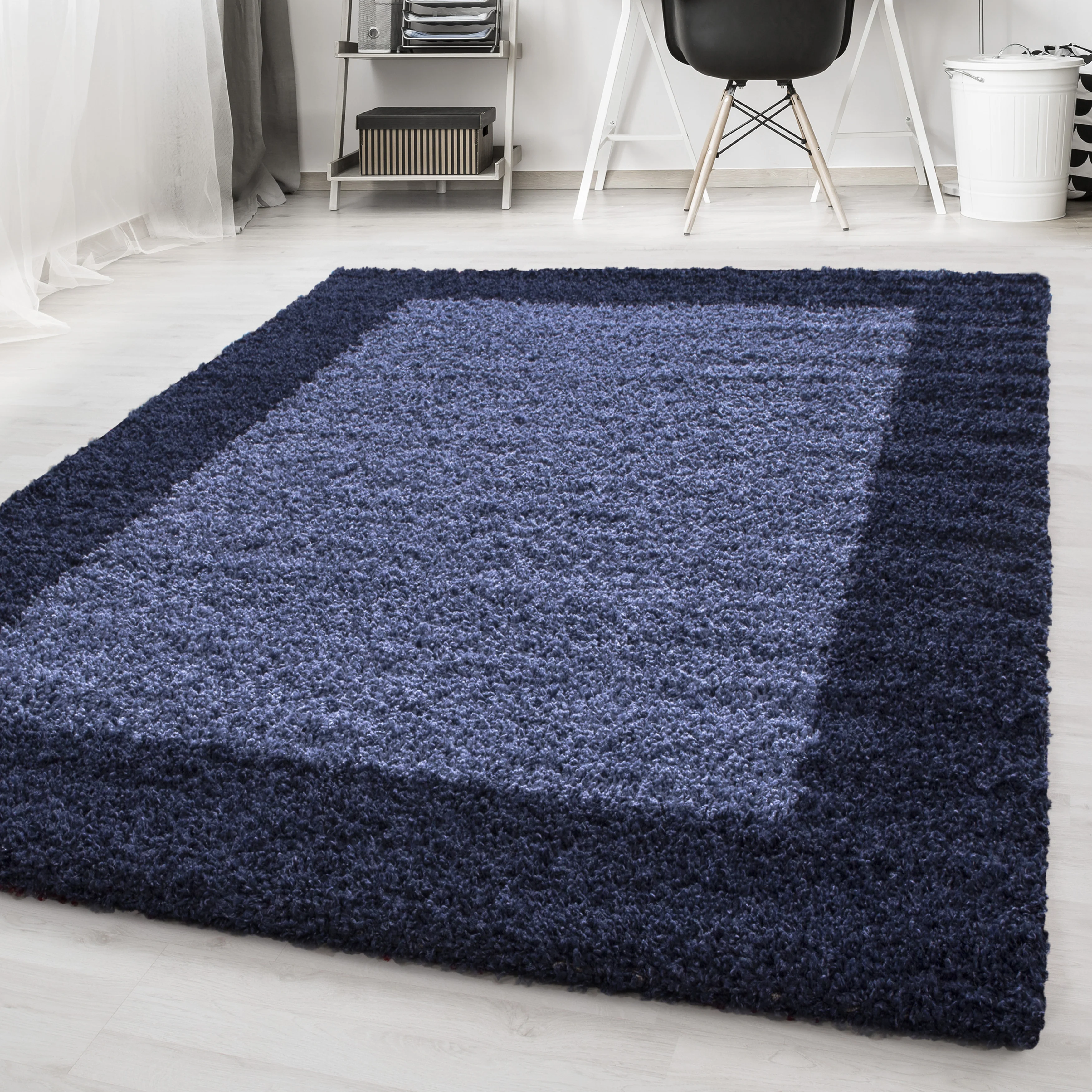 Hochflorteppiche, Bordüre Design, Farbe Marineblau, Teppich für Wohnzimmer, Rücken aus Jute