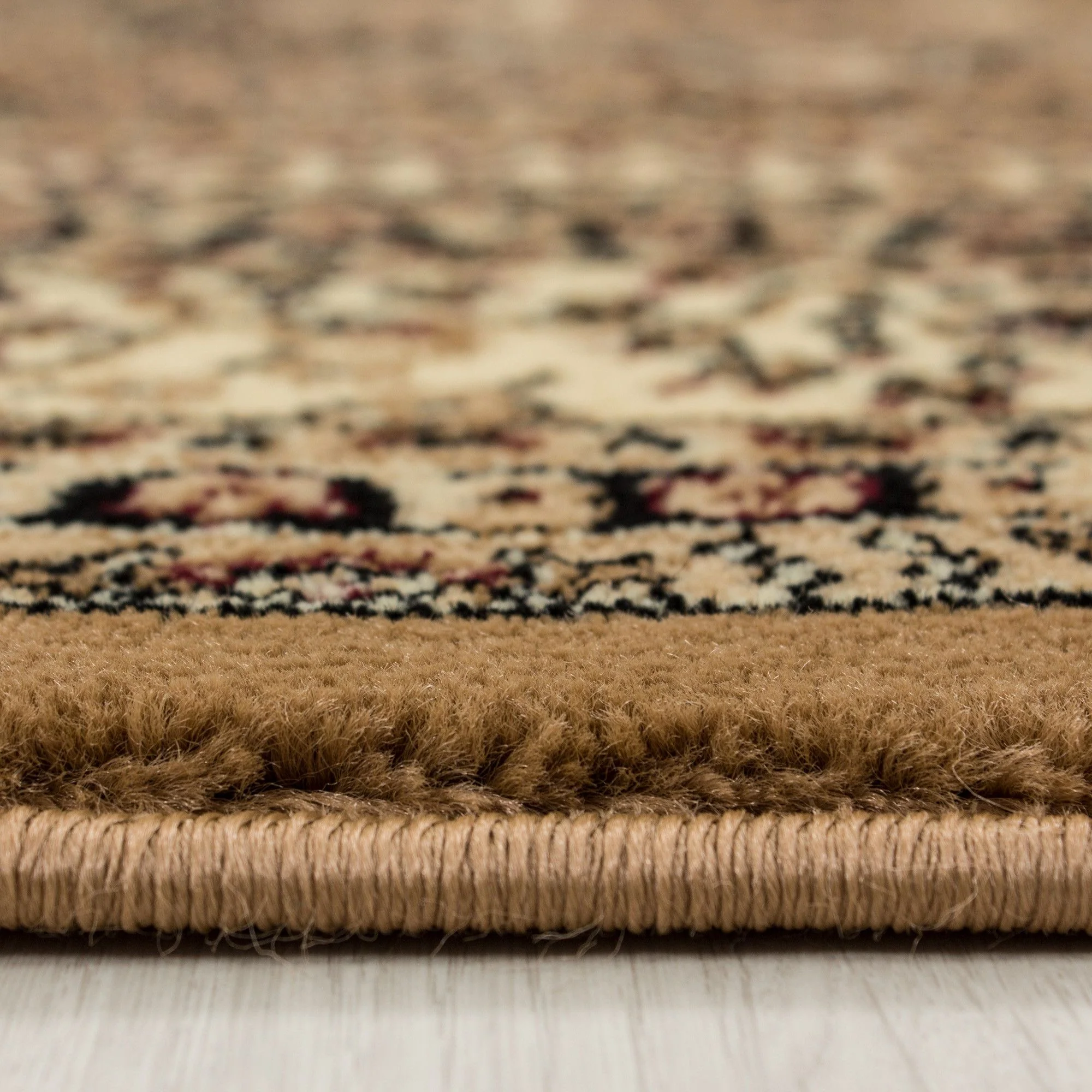 Klassischer Orientteppich – Elegantes Design in Beige - Image 4