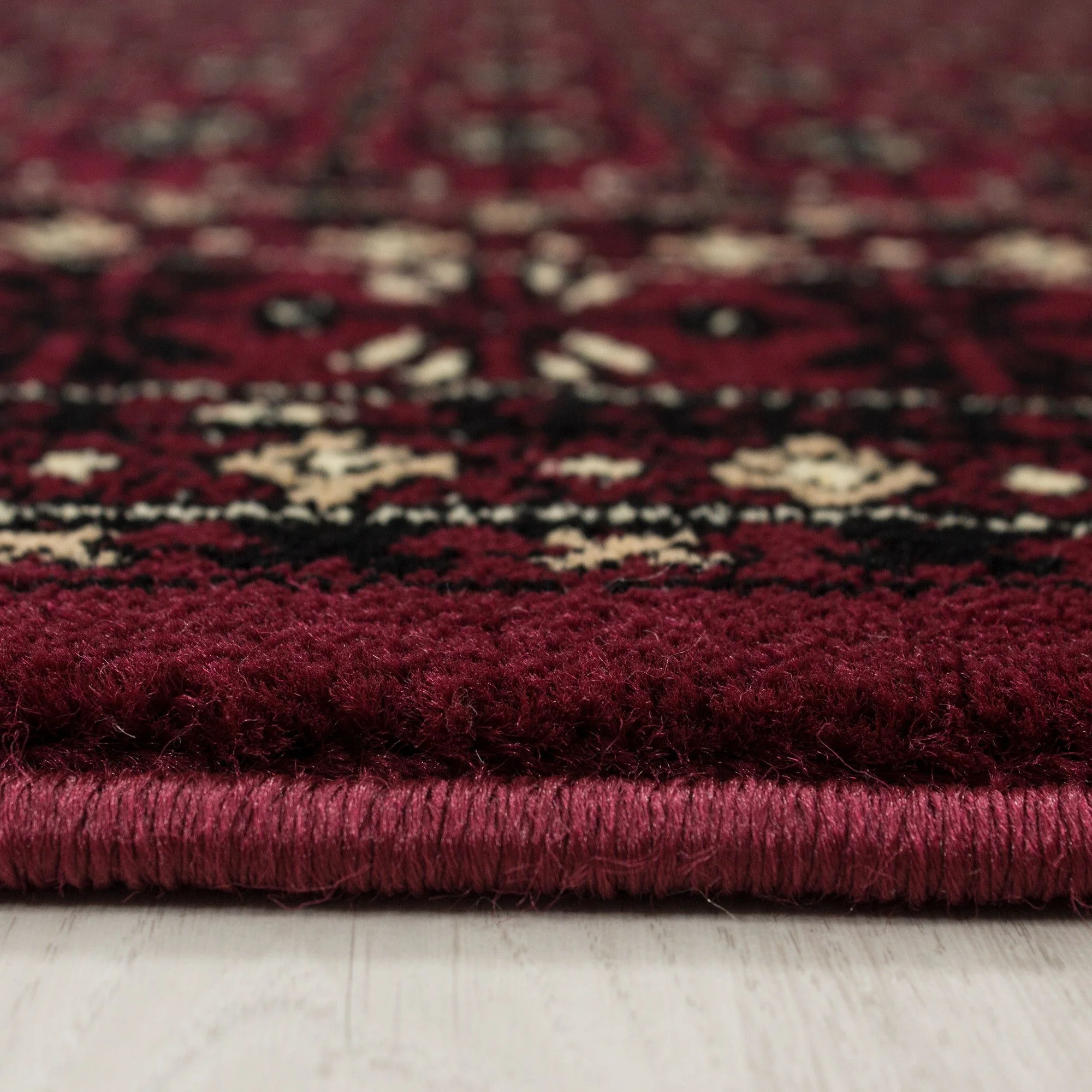 Klassischer Orientteppich: Rot im Bukhara-Stil - Image 4