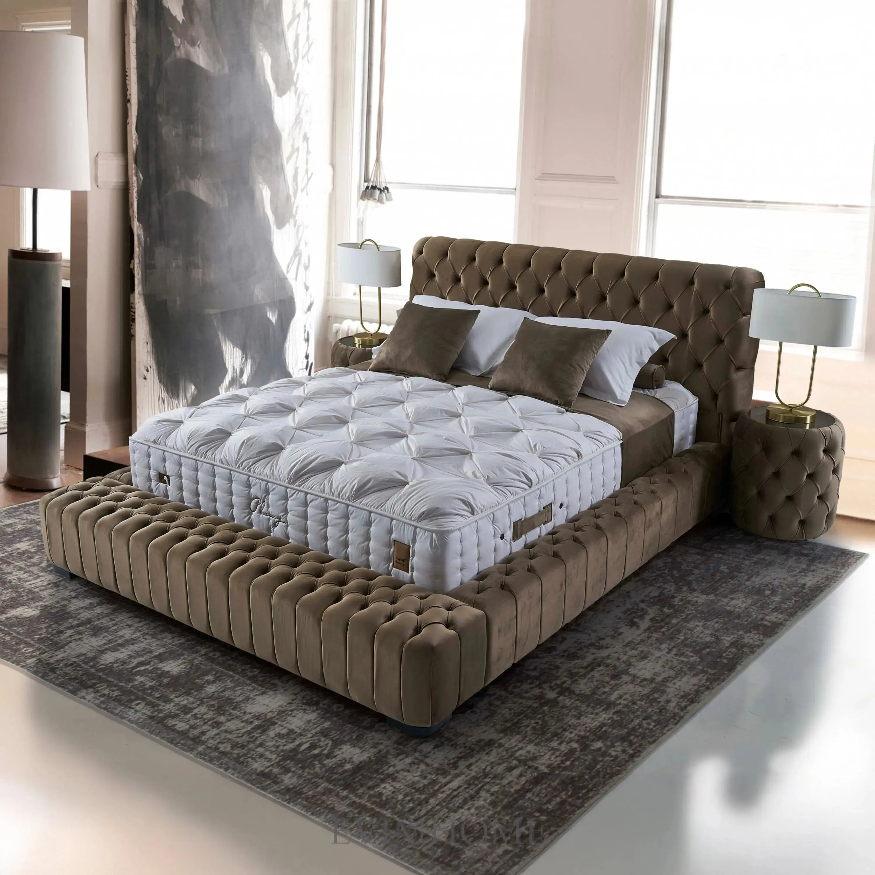 Plumy Boxspringbett – Gänsefeder & handgefertigter Luxuskomfort