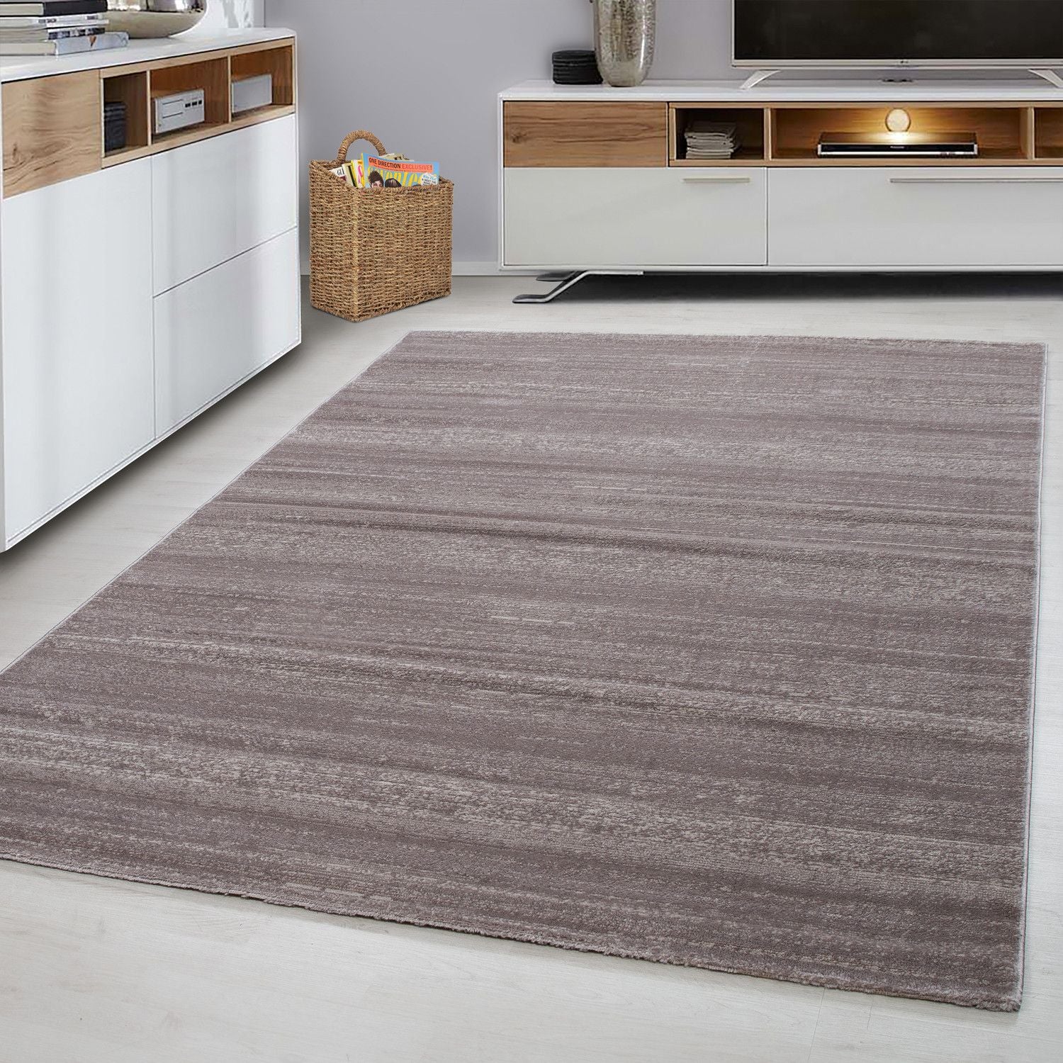 Plus Einfarbiger Kurzflorteppich in Beige