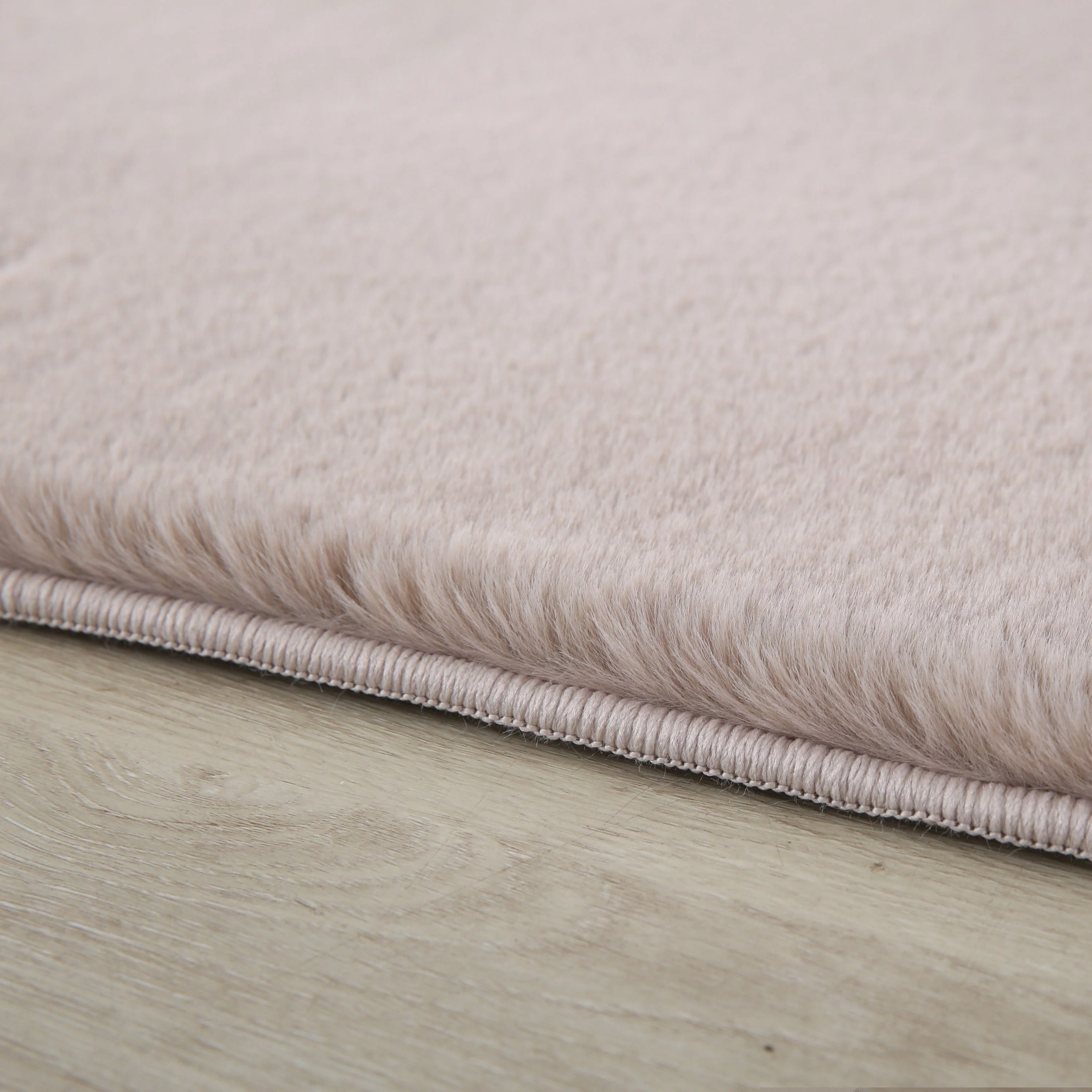 Pouffy Hochflorteppiche Beige – Unicolor - Image 4